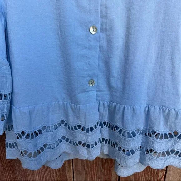 **NWOT** Light Blue Lace Trim Button Down 3/4 Sleeve Women's Top Size Small - Picture 7 of 16